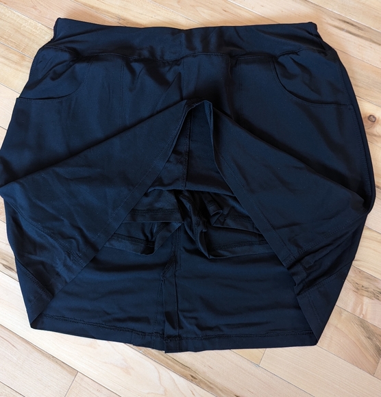 Tee Time Golf Skort. Size L. EUC. - Picture 3 of 7